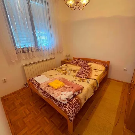 Lejna Apartamento